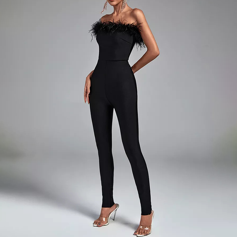 tenue soirée bustier à plumes