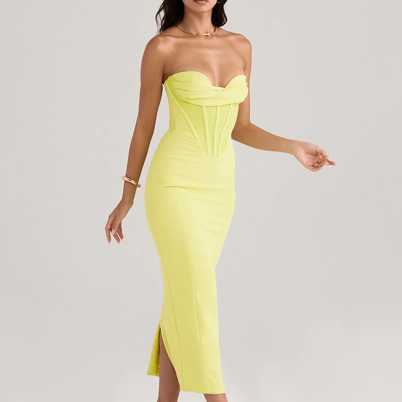 robe longue à col bénitier