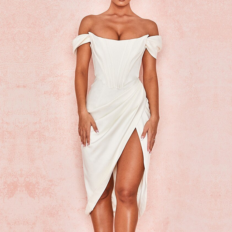 Robe bustier de bal blanche